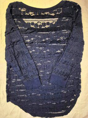 sheer lace top by Eyeshadow. Small . NEW Pics.